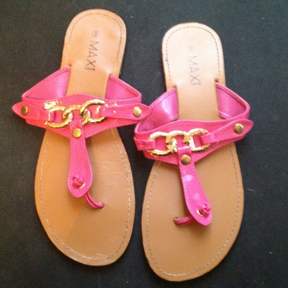 ❌RESERVED!!!❌RAVE MAX sandals