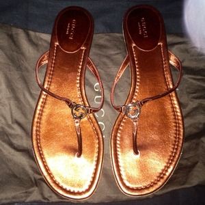 Brown Suede Thong Gucci Sandal