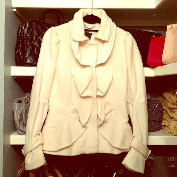 NWOT BCBG cream color wool Jacket