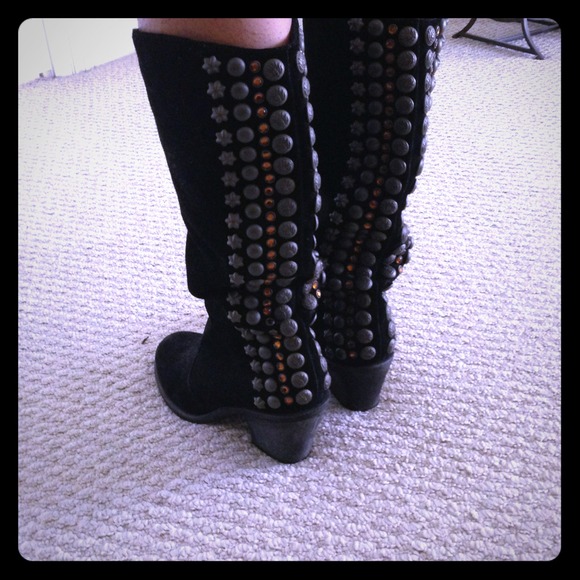 Cowboy boots black suede