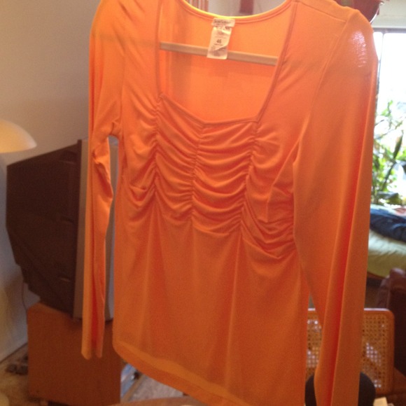 Gran Sasso Blouse - Picture 3 of 4