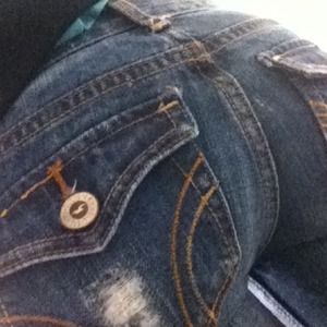 🔴SOLD🔴Hollister flare jeans