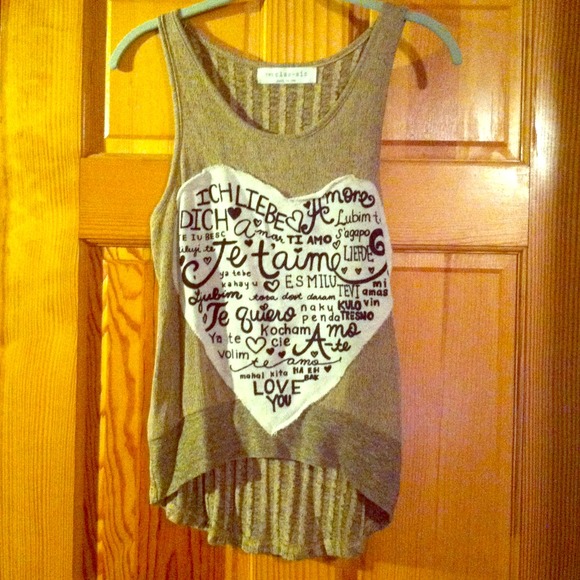 THE CLAS-SIC Tank Top