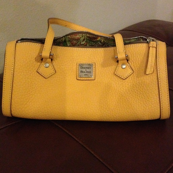 Leather purse