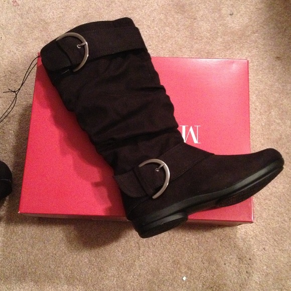 ❌❌RESERVED❌❌Black knee high boots