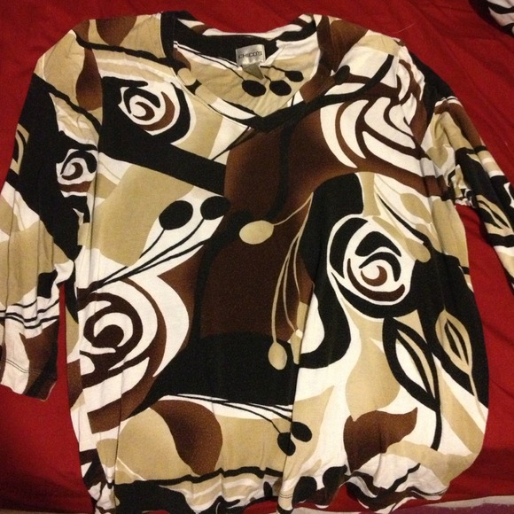 Chicos top not new