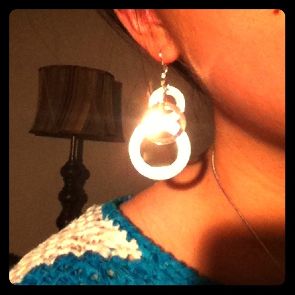 REDUCED Three circles earrings