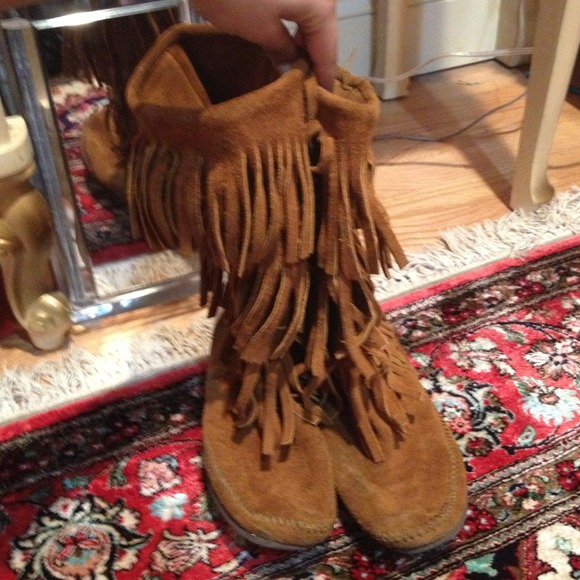 Minnetonka Fringe Boots
