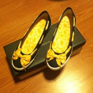 Liz Claiborne Flats