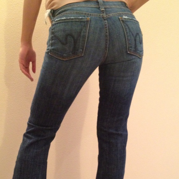 Citizens of Humanity designer jeans- NEW w/o tags - Picture 3 of 3