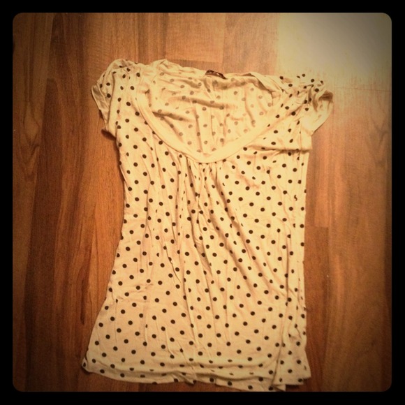 Polka dot top