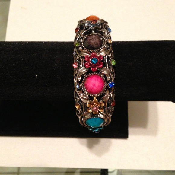 COLOR TRENDS BRACELET - Picture 2 of 2
