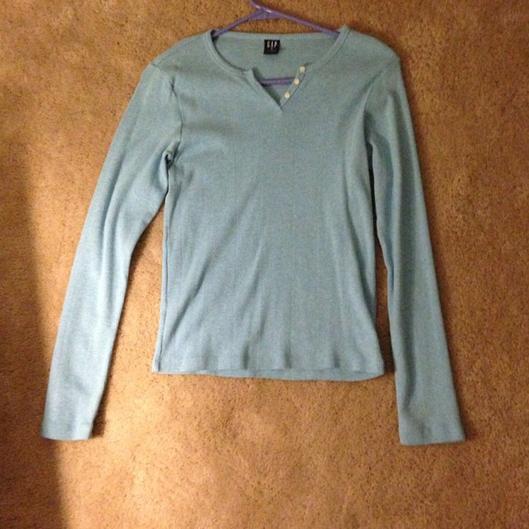 GAP, Light blue long sleeve top