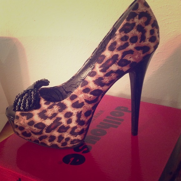 Leopard Pump