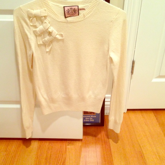 Juicy Coture Sweater