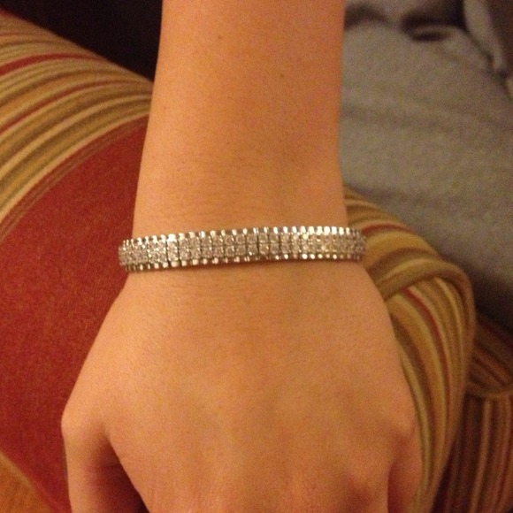 Crystal bracelet