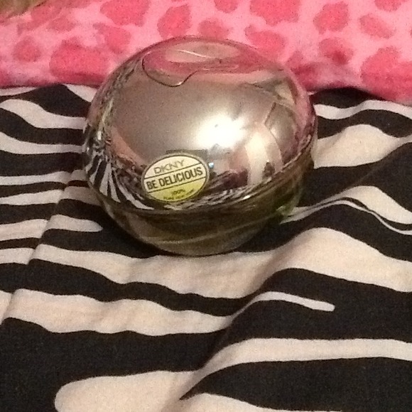 🎀RESERVED🎀 Perfume by DKNY