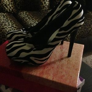 RCK Bella Zebra Heels