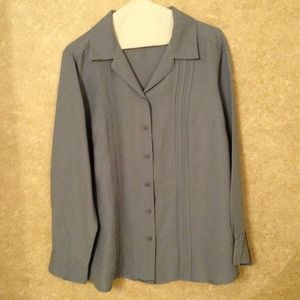 Wedgewood blue classic button front shirt w pleats