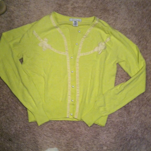 Green Cardigan with velvet type material details