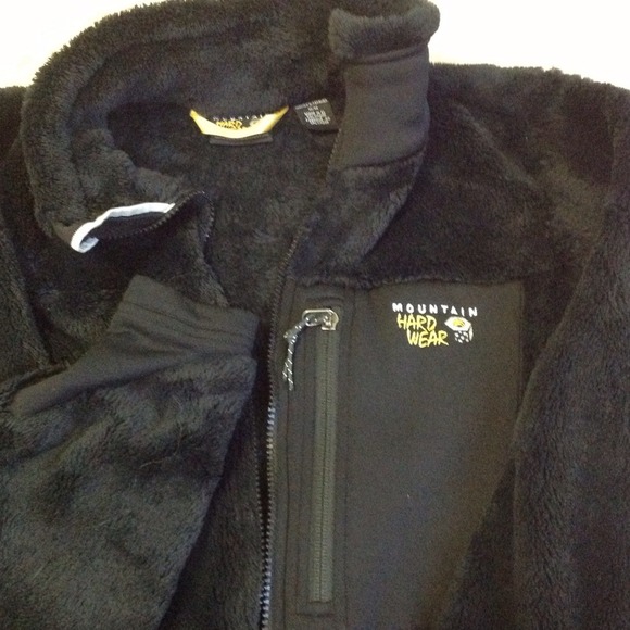 Mountain hard wear jacket