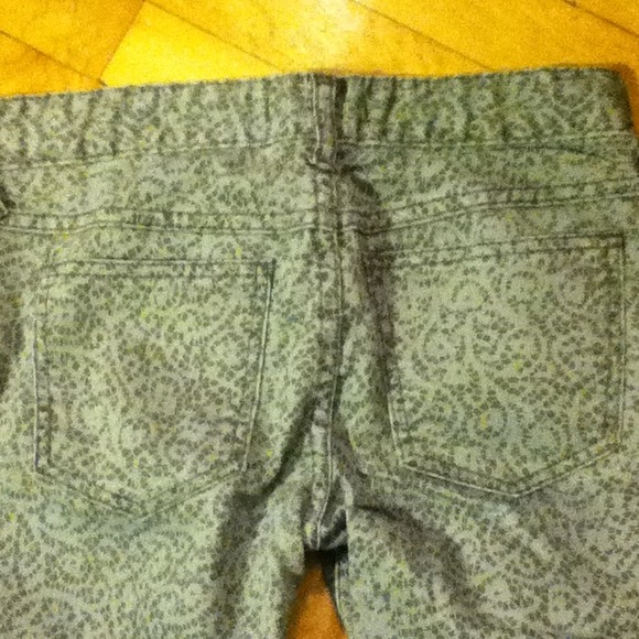 REDUCED!Free People 25 peg ankle jeans gray lace - Picture 4 of 4