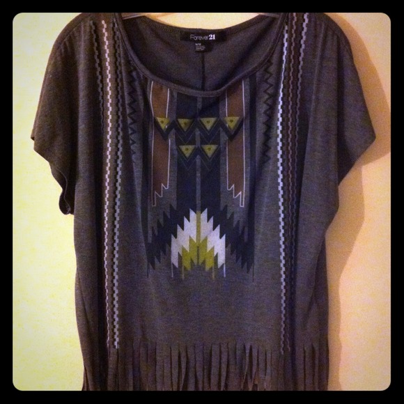 🙌 Bundled! Tribal Inspired Top