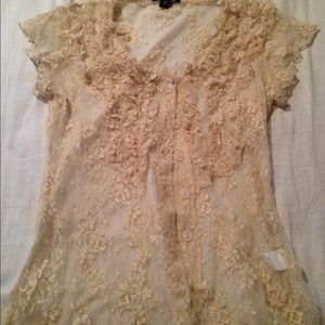 Very cute cream lace button up shirt!