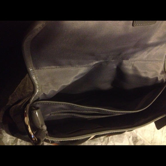 ๐ข SOLD ๐ข Authentic Coach Purse NWT ... - Picture 2 of 4