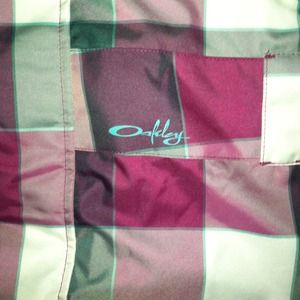 New Oakley Insulated Ski/snowboarding Jacket