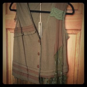 HAZEL Lace Top w/ free gift