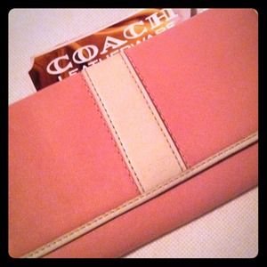 Coach slim envelope wallet PINK