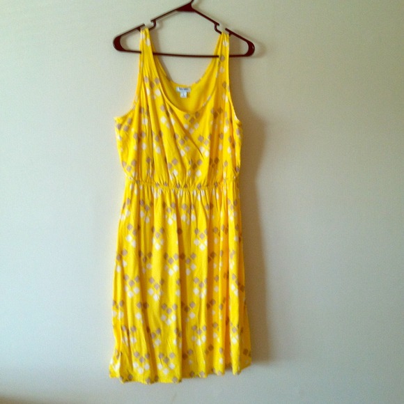Dress - Picture 1 of 1