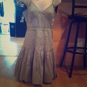 Short dress never worn