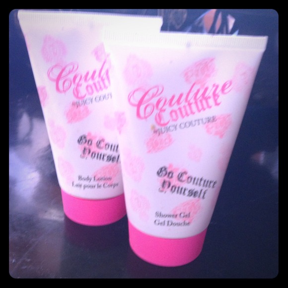 📦 SOLD 📦Juicy Couture body lotion and shower gel