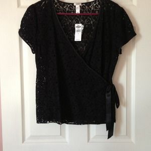 🔴REDUCED🔴Old Navy Black Wrap w/ Side Tie