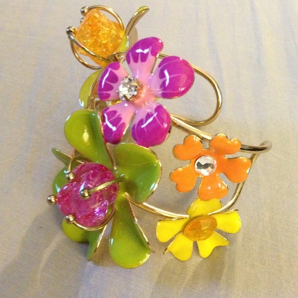 Colorful bracelet - Picture 3 of 4