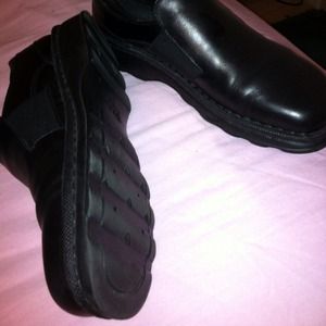 Bass leather slip on loafers