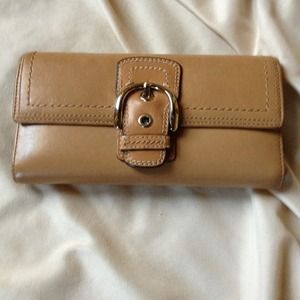 Authentic Coach wallet