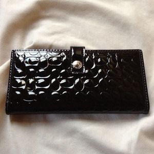 Authentic Coach wallet