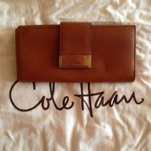🔴Price reduce🔴Cole Haan wallet