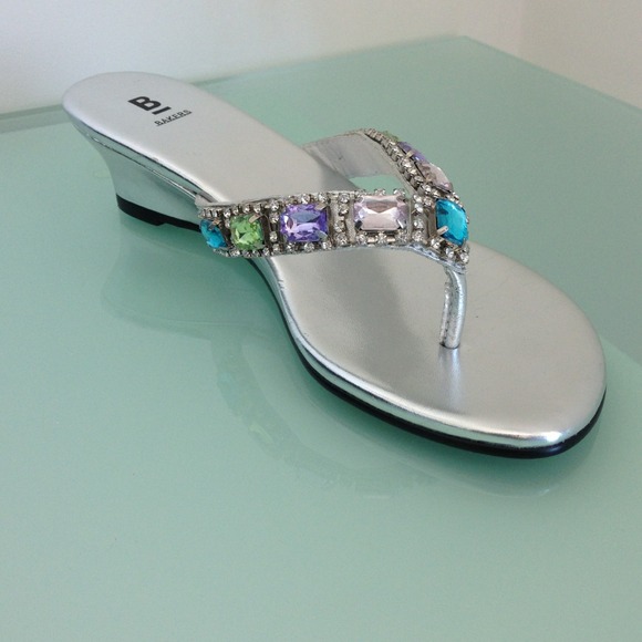 Bakers Sandals worn once indoor Silverr - Picture 3 of 4