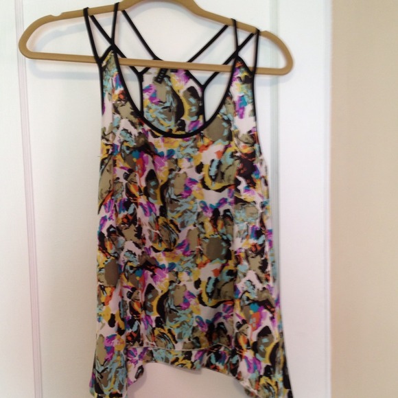 ✨BUNDLED Oil Painting Four Strap High-Low Tank - Picture 4 of 4