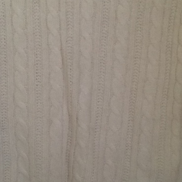 Abercrombie top - Picture 3 of 3