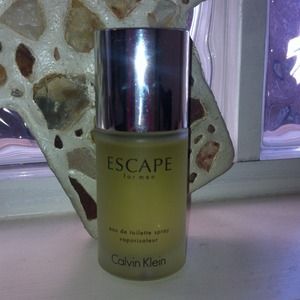 Escape For Men cologne !