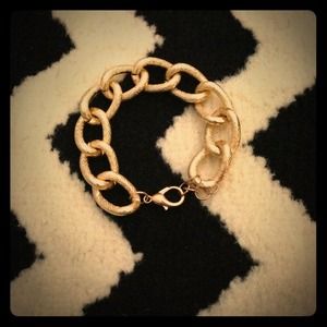 *Bundle* Gold Bracelet & 2 Silver Dangle Earrings