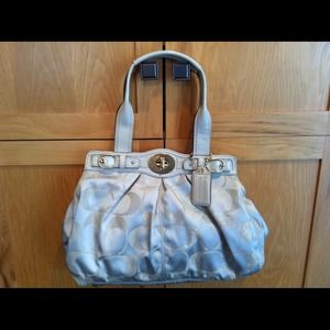 SOLD in bundle! Authentic Coach bag