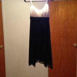 Beautiful black & white chiffon dress, sequin belt