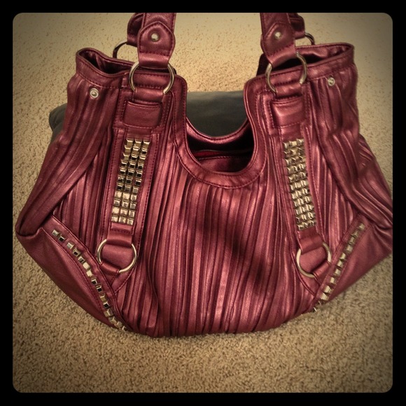 Edgy handbag!