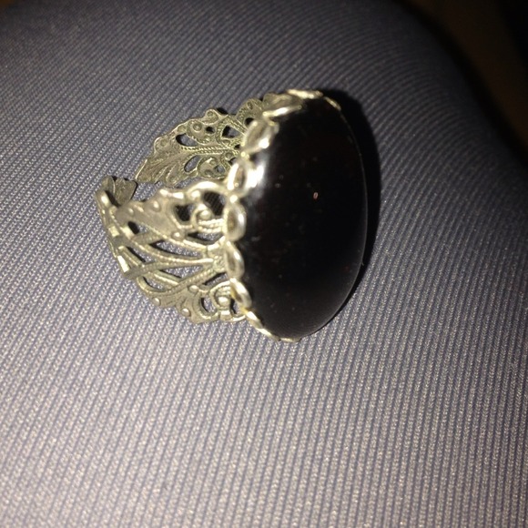 💗Traded💗Stone ring